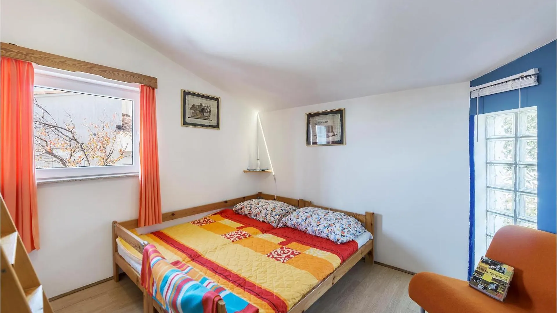 Beautiful Apartment In Barbariga With Kitchen
